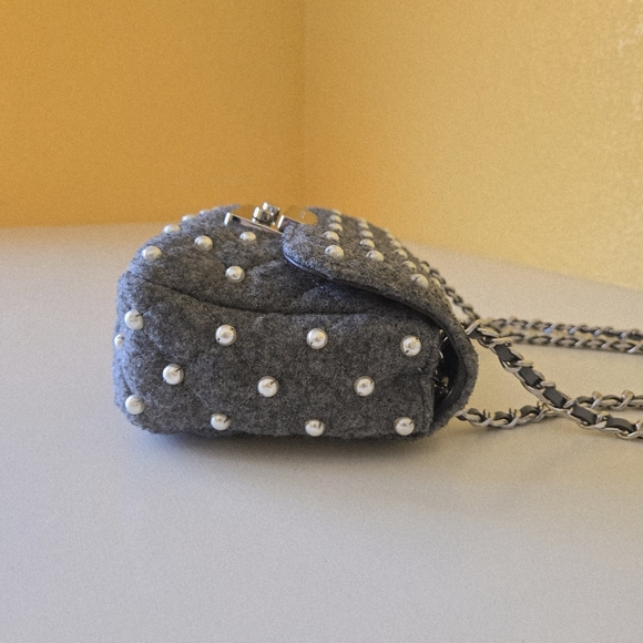 Michael Kors Sloan Small Quilted Wool Felt Pearl Embellished Chain Shoulder Bag - Picture 4 of 16